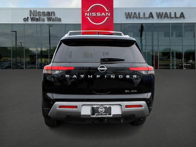 Photo of 2025 Black Nissan Pathfinder