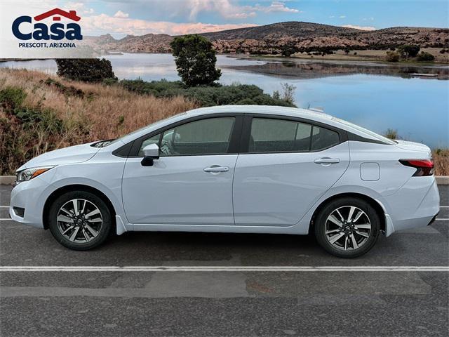 Photo of 2025 Gray Sky Pearl Nissan Versa