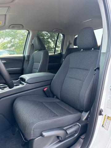Photo of 2024 Platinum White Pearl Honda Ridgeline