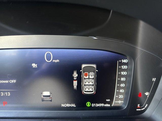 Photo of 2025 Platinum White Pearl Honda Pilot