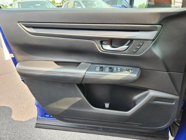 Photo of 2025 Still Night Pearl Honda CR-V Hybrid