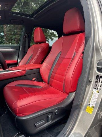Photo of 2022 Atomic Silver Lexus RX 350