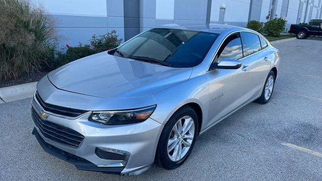 Photo of 2018 Silver Ice Metallic Chevrolet Malibu