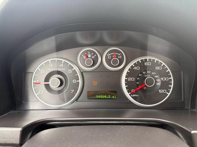 Photo of 2008 Gray Ford Fusion