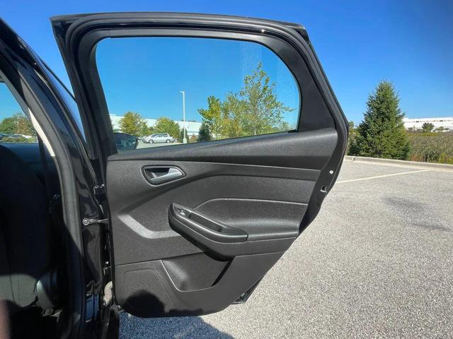 Photo of 2016 Shadow Black Ford Focus