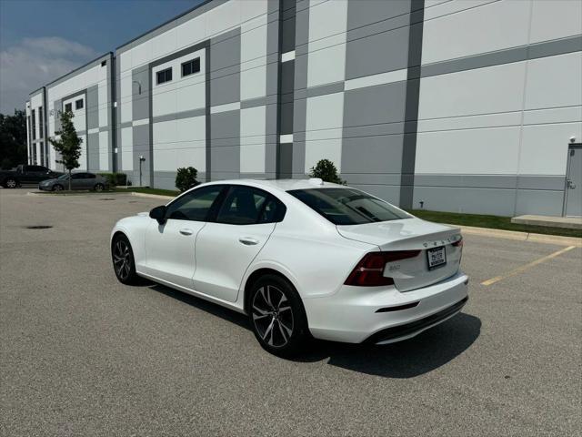 Photo of 2024 Crystal White Metallic Volvo S60