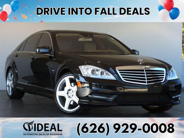 Photo of 2012 BLACK Mercedes-Benz S-Class