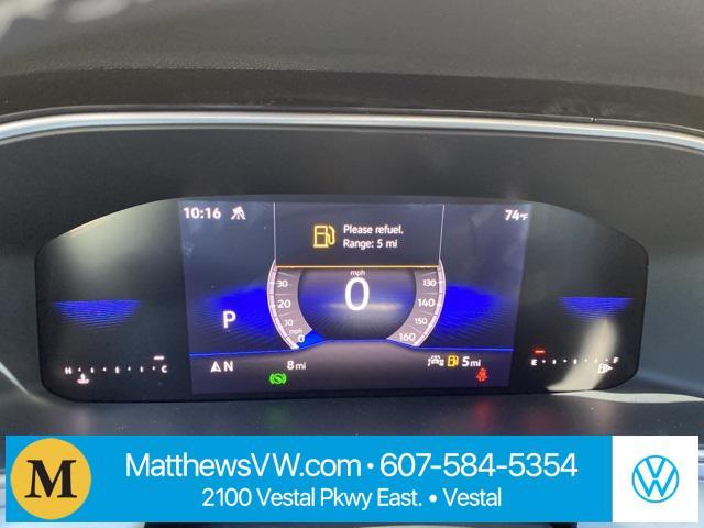 Photo of 2025 Platinum Gray Metallic Volkswagen Taos