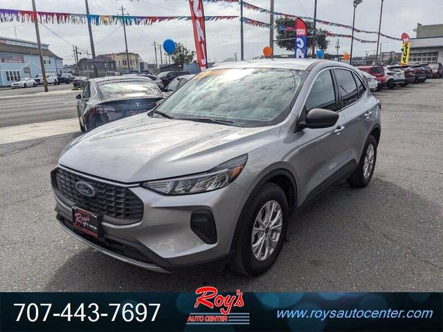 Photo of 2023 Iconic Silver Ford Escape