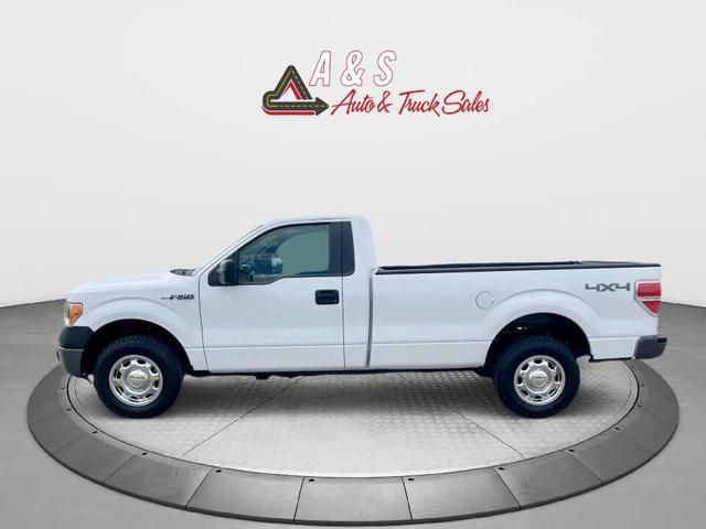 Photo of 2014 Oxford White Ford F-150