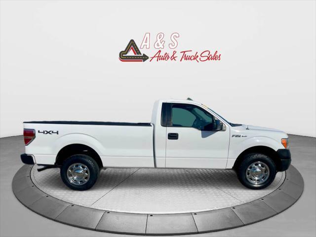 Photo of 2014 Oxford White Ford F-150