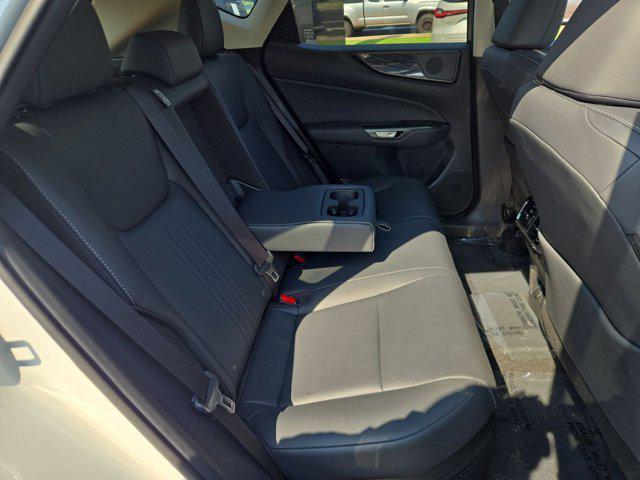 Photo of 2025 Eminent White Pearl Lexus NX 350h