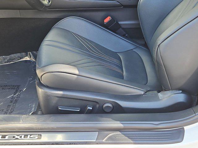 Photo of 2020 Ultra White Lexus RC F