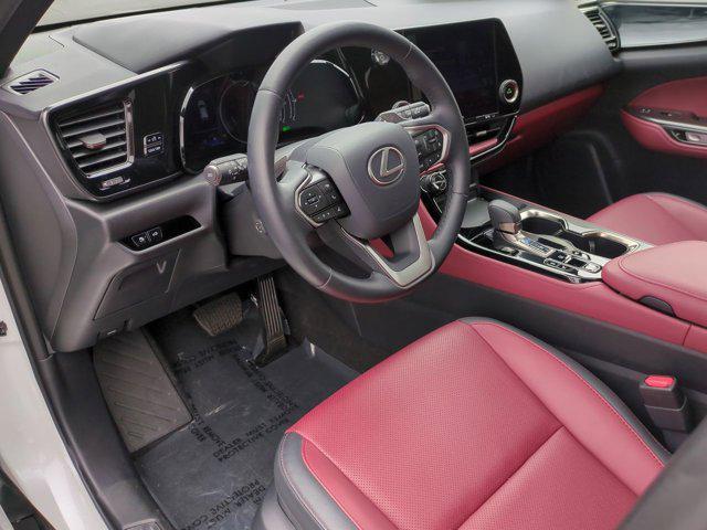 Photo of 2025 Eminent White Pearl Lexus NX 350h