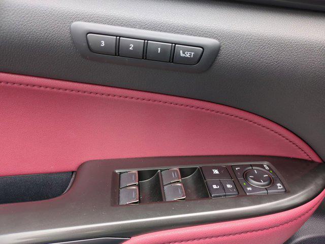 Photo of 2025 Eminent White Pearl Lexus NX 350h