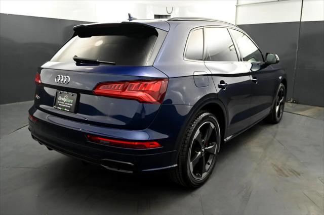 Photo of 2019 Blue Audi SQ5