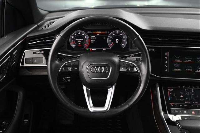 Photo of 2019 Gray Audi Q8
