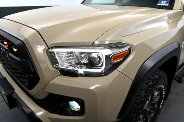 Photo of 2017 Sand Toyota Tacoma