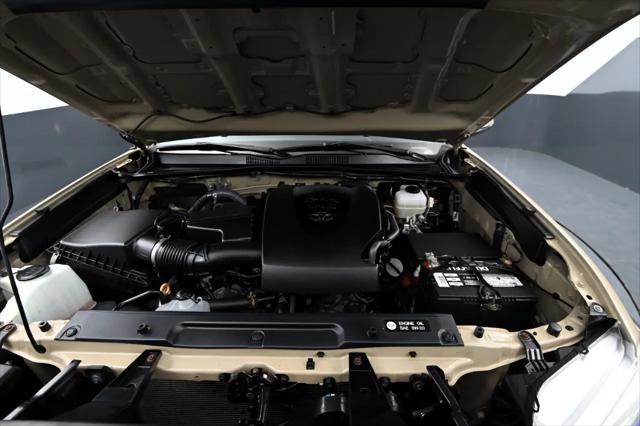 Photo of 2017 Sand Toyota Tacoma