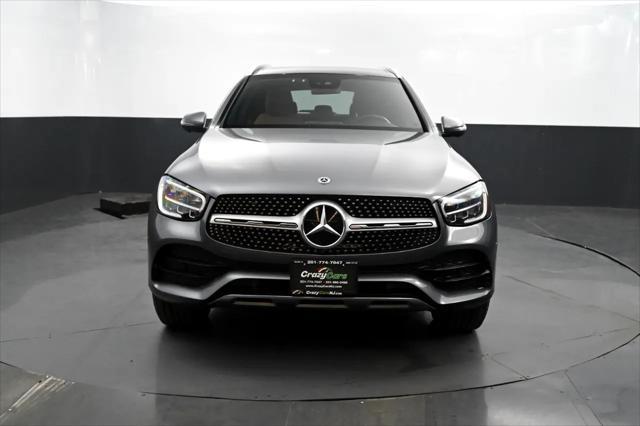 Photo of 2022 Gray Mercedes-Benz GLC 300