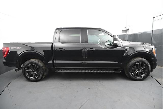 Photo of 2021 Agate Black Metallic Ford F-150
