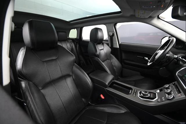 Photo of 2018 Firenze Red Metallic Land Rover Range Rover Evoque