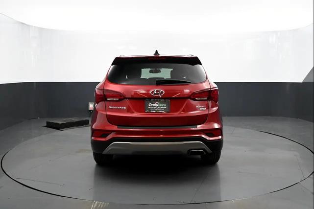 Photo of 2017 Burgundy Hyundai Santa Fe Sport