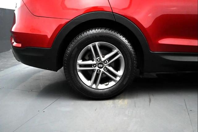 Photo of 2017 Burgundy Hyundai Santa Fe Sport