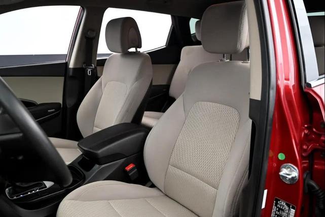 Photo of 2017 Burgundy Hyundai Santa Fe Sport