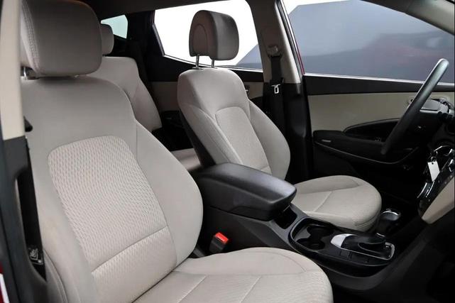 Photo of 2017 Burgundy Hyundai Santa Fe Sport