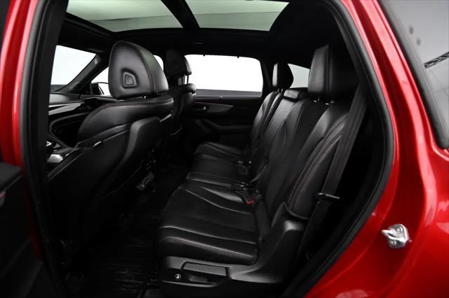 Photo of 2022 Performance Red Pearl Acura MDX