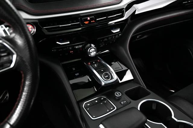 Photo of 2022 Performance Red Pearl Acura MDX