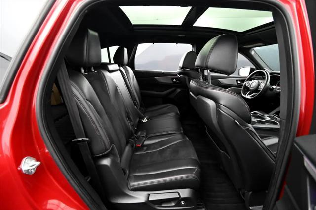 Photo of 2022 Performance Red Pearl Acura MDX
