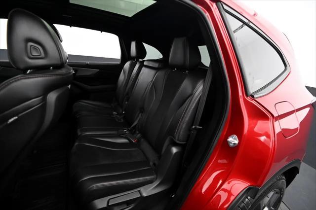 Photo of 2022 Performance Red Pearl Acura MDX