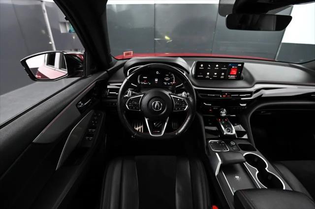 Photo of 2022 Performance Red Pearl Acura MDX
