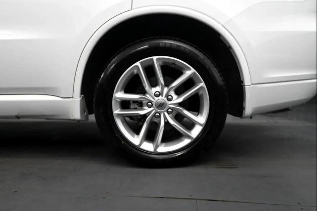 Photo of 2023 White Knuckle Clearcoat Dodge Durango
