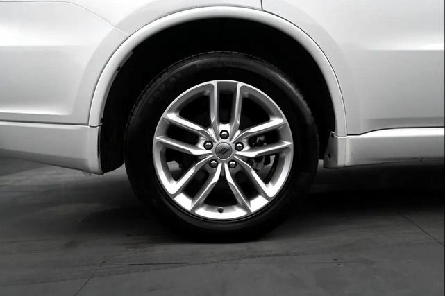 Photo of 2023 White Knuckle Clearcoat Dodge Durango