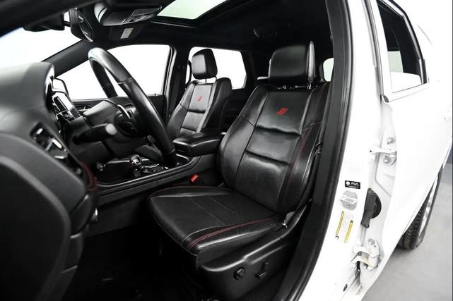 Photo of 2023 White Knuckle Clearcoat Dodge Durango