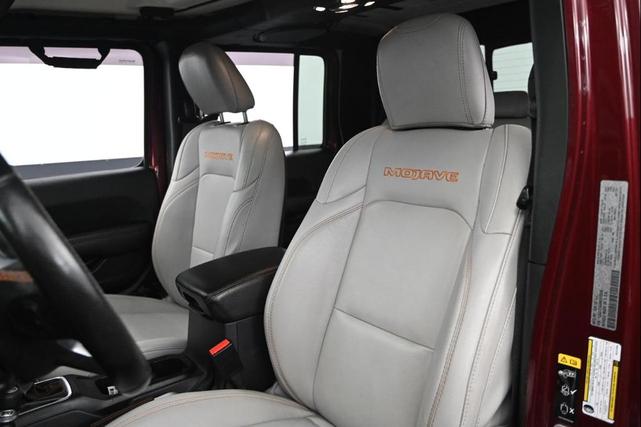 Photo of 2021 Snazzberry Pearlcoat Jeep Gladiator