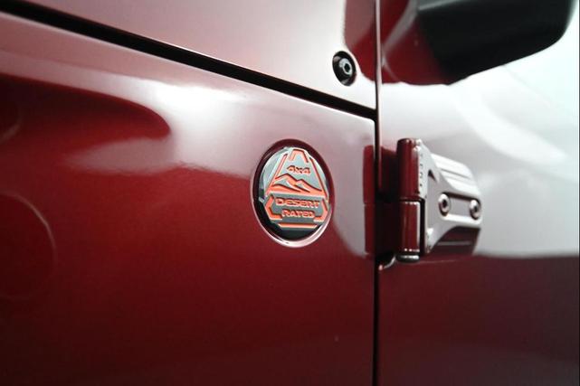 Photo of 2021 Snazzberry Pearlcoat Jeep Gladiator