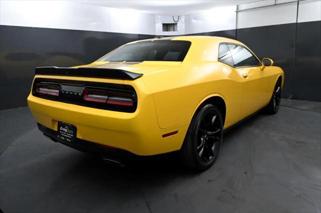 Photo of 2018 Yellow Jacket Clearcoat Dodge Challenger