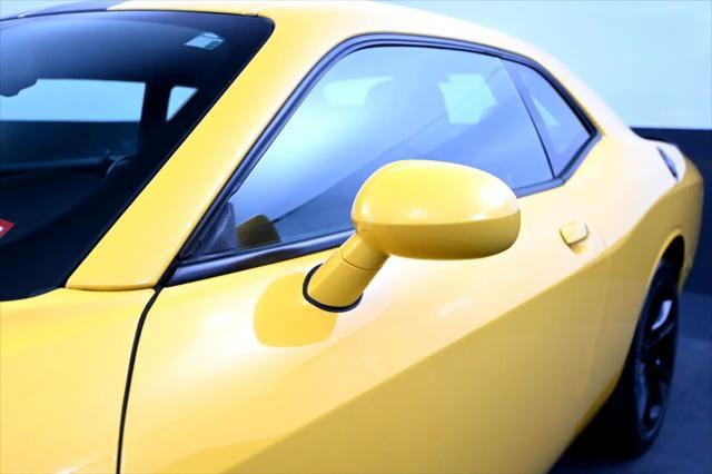 Photo of 2018 Yellow Jacket Clearcoat Dodge Challenger