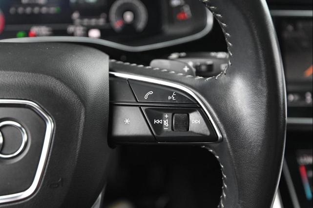 Photo of 2019 Florett Silver Metallic Audi Q8