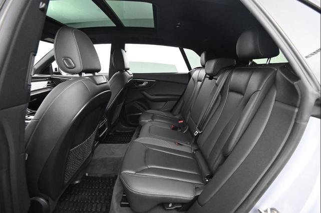 Photo of 2019 Florett Silver Metallic Audi Q8
