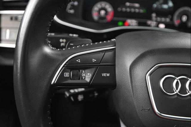 Photo of 2019 Florett Silver Metallic Audi Q8