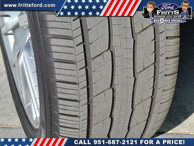 Photo of 2023 Agate Black Metallic Ford Expedition Max