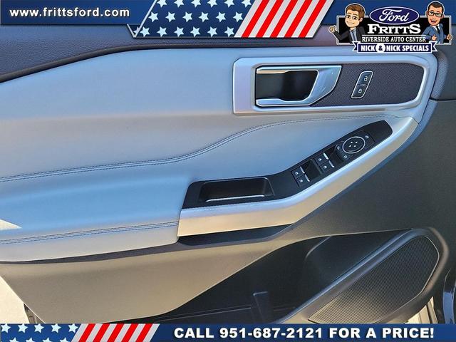 Photo of 2022 Agate Black Metallic Ford Explorer