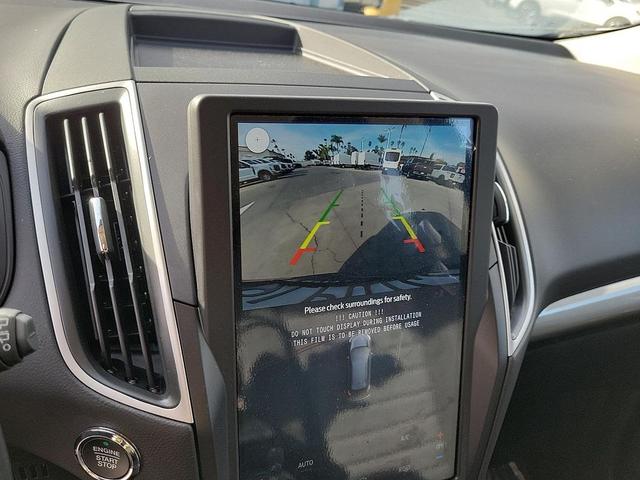 Photo of 2024 Carbonized Gray Metallic Ford Edge