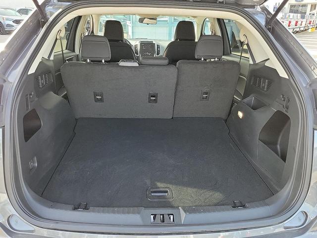 Photo of 2024 Carbonized Gray Metallic Ford Edge