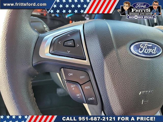 Photo of 2022 Carbonized Gray Metallic Ford Edge